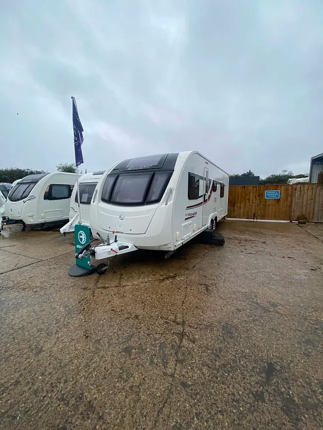 Swift Ace Pioneer 2016