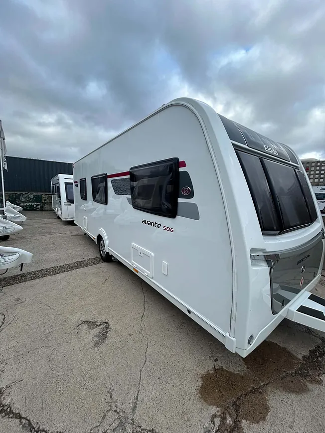 Elddis Avante 586