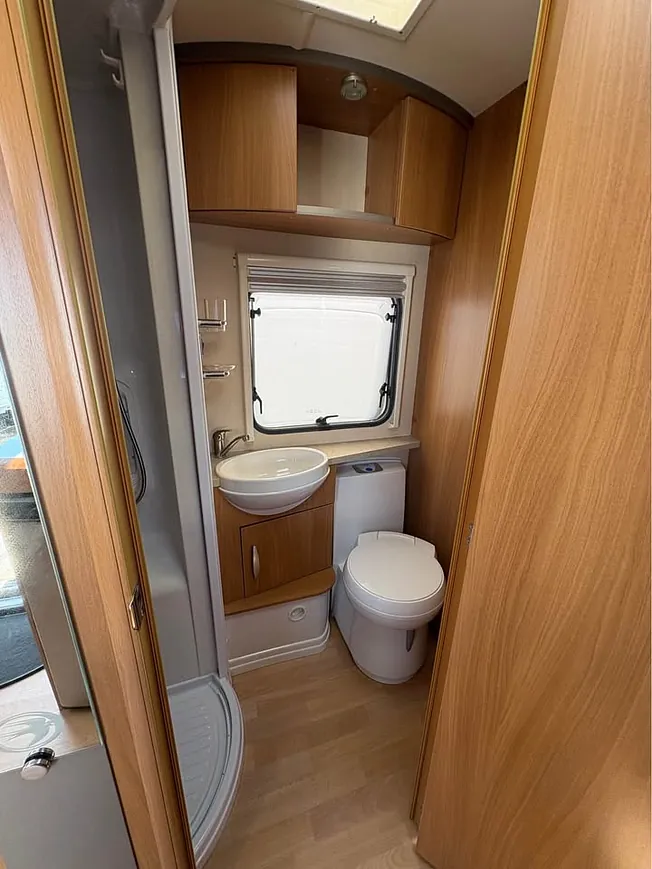 2010 Swift challenger 580