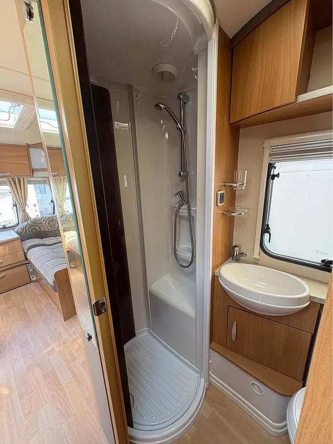 2010 Swift challenger 580