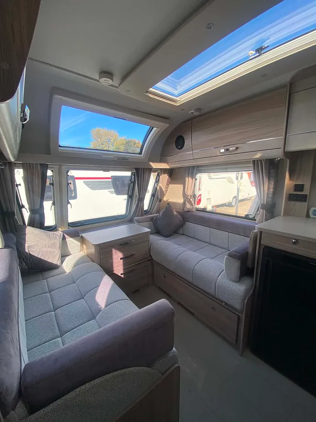 Elddis Rambler 181B