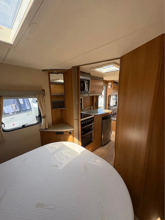 2010 Swift challenger 580