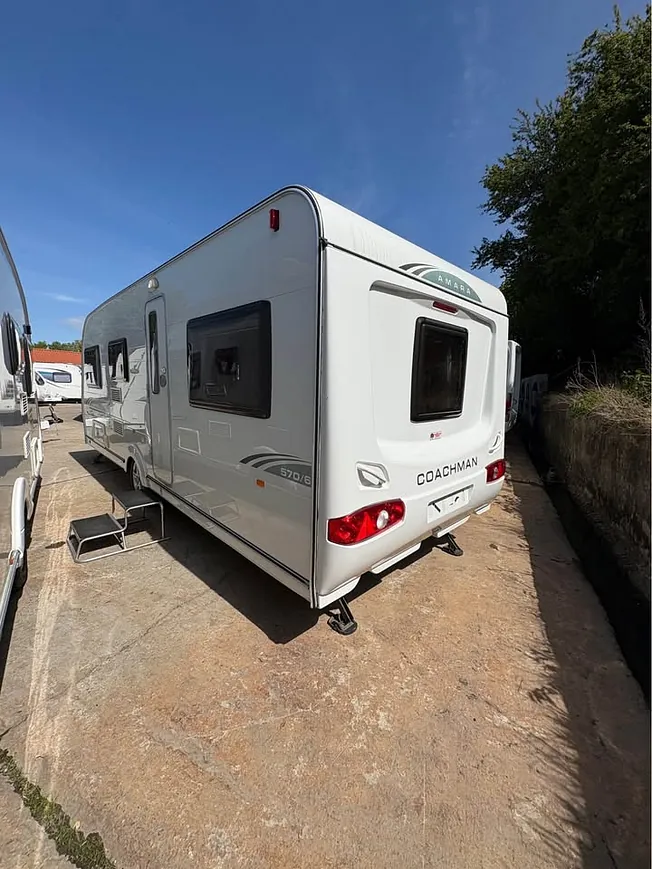 Coachman Amara