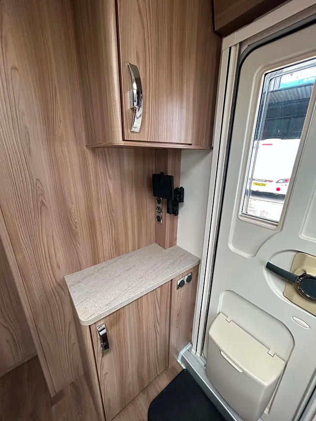 Swift challenger 560