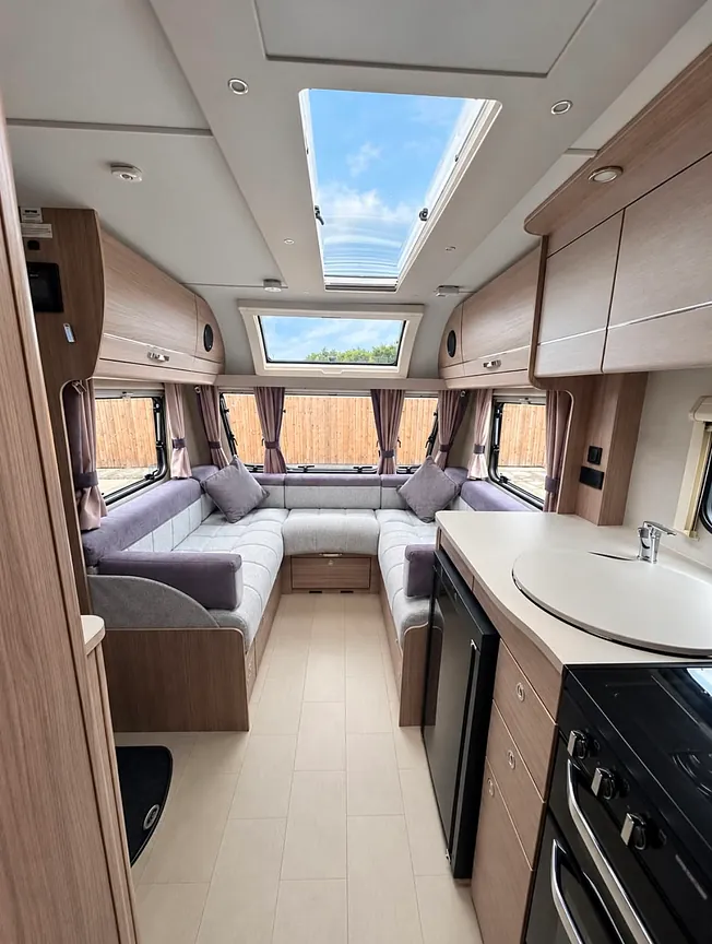 Elddis Rambler 181B