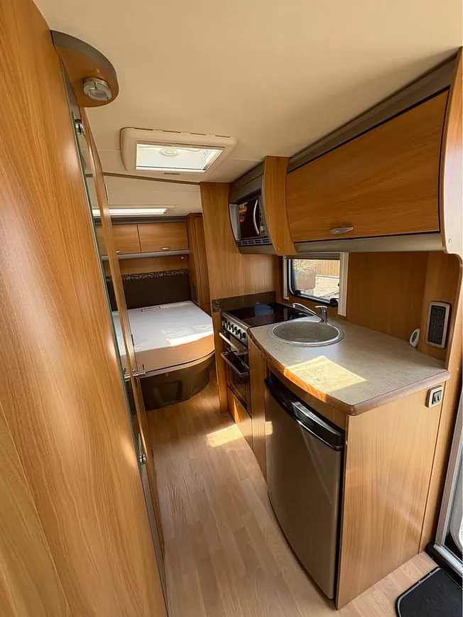 2010 Swift challenger 580