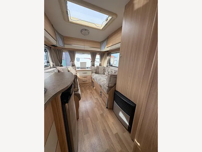 Coachman Amara 550/5